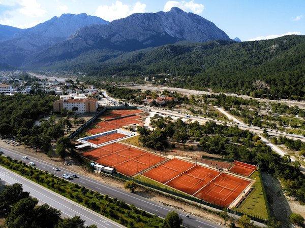 Corendon Tennis Club Kemer, Uluslararası Ten Pro - Turkish Bowl Tenis Turnuvası İle Açıldı