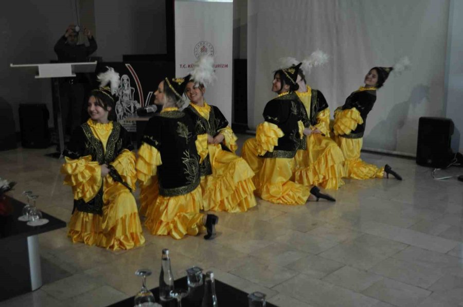 Eskişehir’de ’turizm Haftası Açılış Töreni’ Düzenlendi