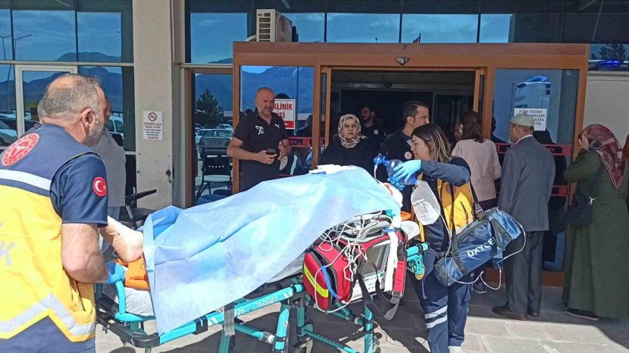 Konya’da Motosiklet İle Cip Çarpıştı: 1 Yaralı