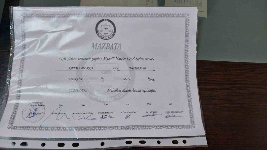 Mersin’in İlk Kadın Muhtarları Mazbatalarını Alıp Göreve Başladı