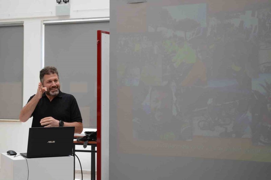 Eeyo Seminerleri ’sessiz Pedal’ İle Devam Etti