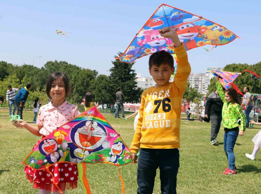 Türk Yıldızları 23 Nisan Kutlamalarına Renk Katacak