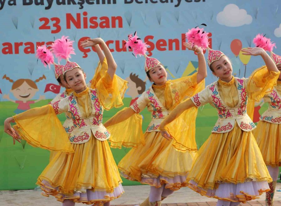 Türk Yıldızları 23 Nisan Kutlamalarına Renk Katacak