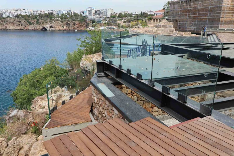 Hıdırlık Kulesi Seyir Terası Projesi Çalışmasında Tarihe Işık Tutacak Keşif