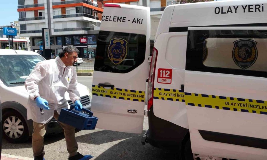 Antalya’da Yalnız Yaşayan Adam Banyoda Ölü Bulundu