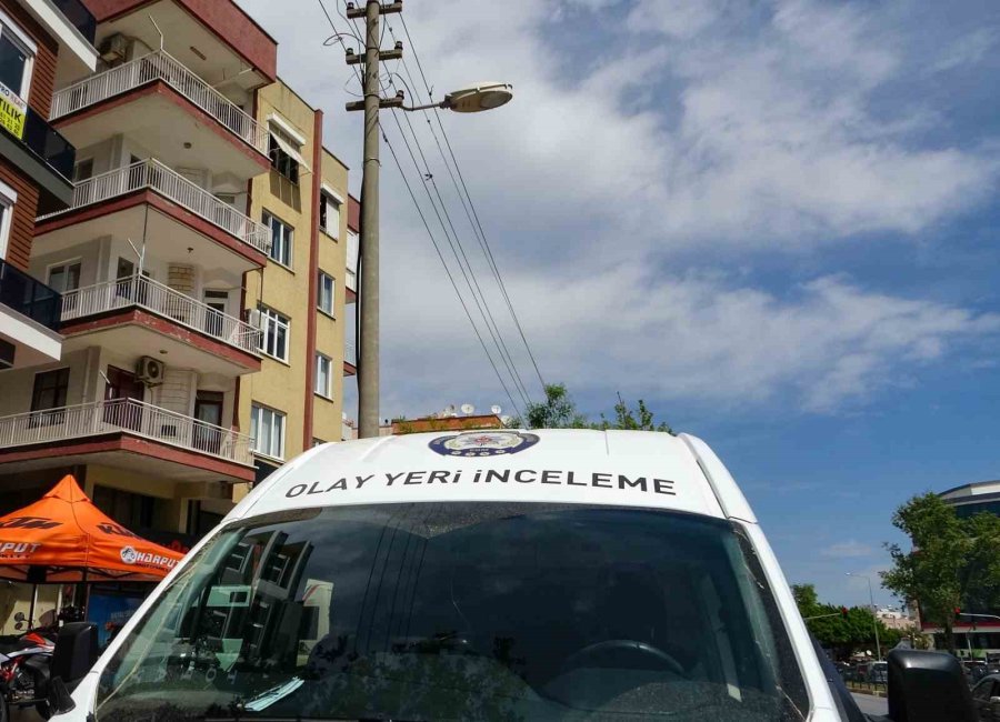 Antalya’da Yalnız Yaşayan Adam Banyoda Ölü Bulundu