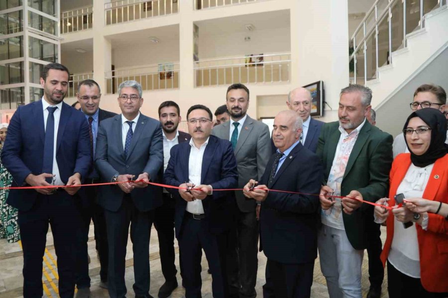 Vali Çiçek: "turizm Fakültelerinde Okuyan Öğrenciler Bu Memleket İçin Milli Görev Yapıyor"