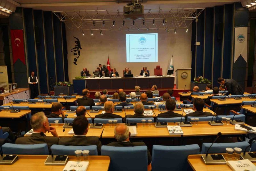 Başkan Büyükkılıç’tan Siyasi Partilerin Meclis Üyelerine Ziyaret