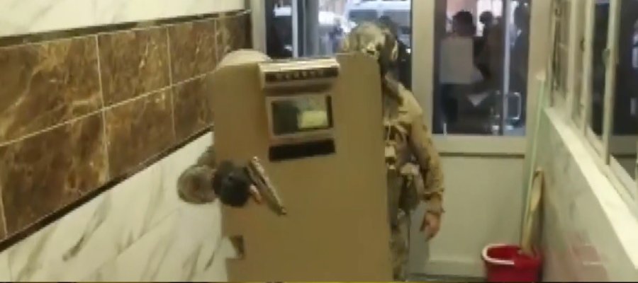 Aranan Şahıslara 102 Polis İle Operasyon: 13 Gözaltı