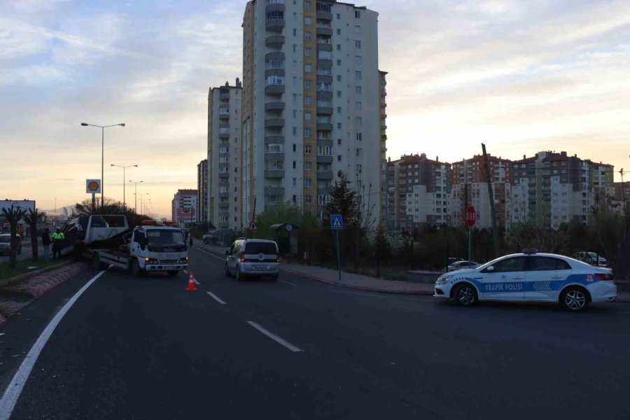 7 Kişinin Yaralandığı Kaza Kamerada