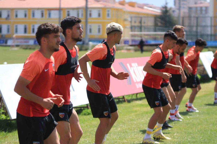 Burak Yılmaz: “ben Umutluyum, Daha İyi Olacağız”