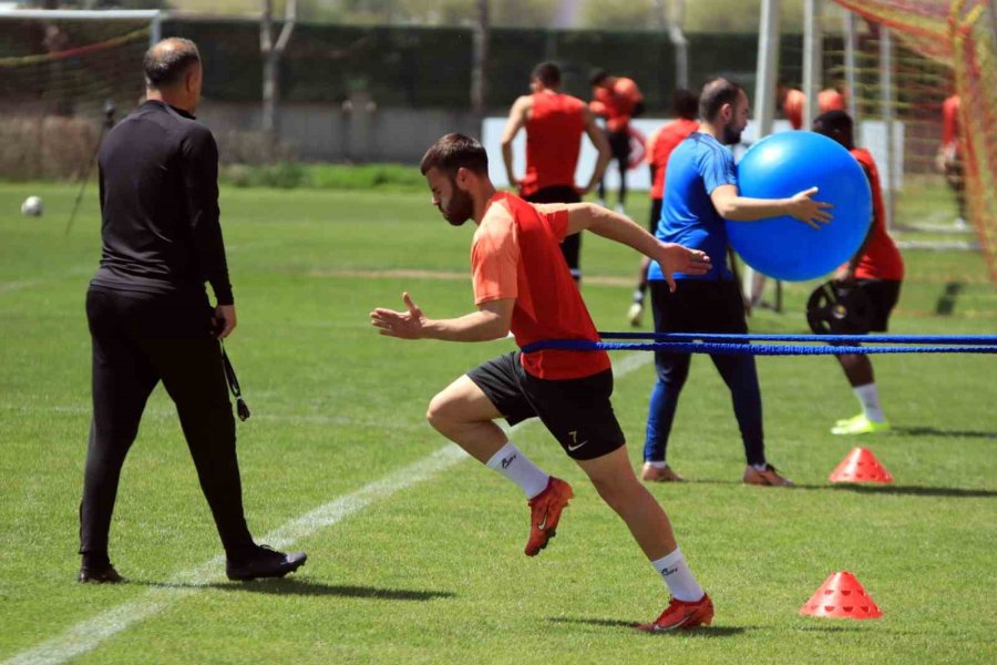 Burak Yılmaz: “ben Umutluyum, Daha İyi Olacağız”