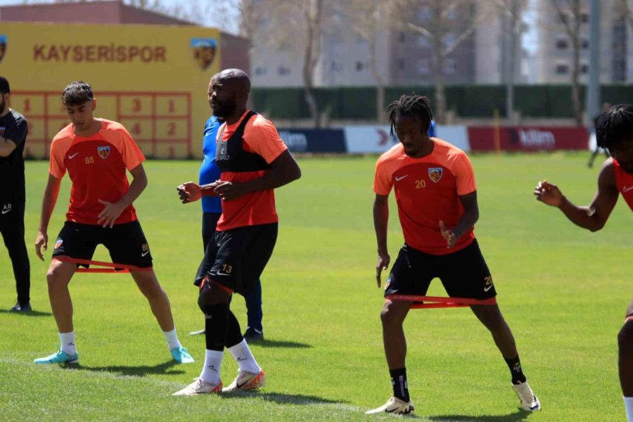 Burak Yılmaz: “ben Umutluyum, Daha İyi Olacağız”