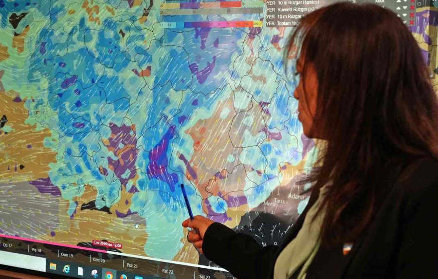 Antalya’da Düşen Sıcaklık Bile Mevsim Normalleri Üzerinde Seyrediyor