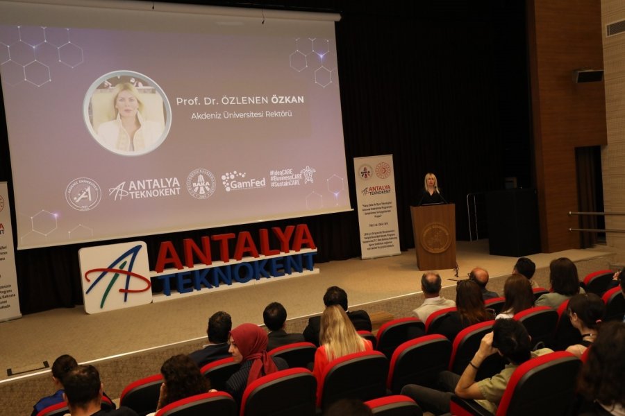 Rektör Özkan: “yapay Zeka Vazgeçilmez Bir Konuma Geldi”