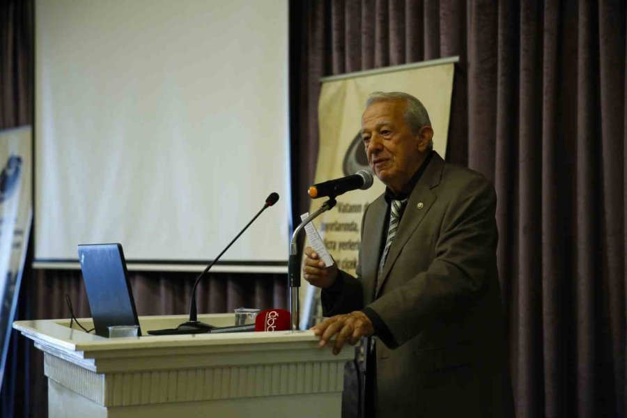 Antalya’da Köy Enstitüleri Anıldı