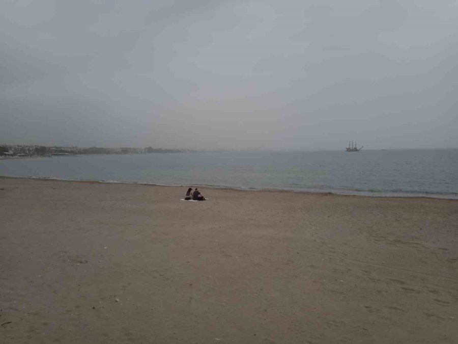 Alanya’da Yoğun Nem Deniz Trafiğinde Görüş Mesafesini Düşürdü