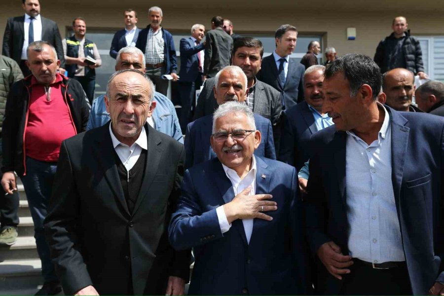 Büyükkılıç’tan Pınarbaşı’nda Muhtarlar Zirvesi