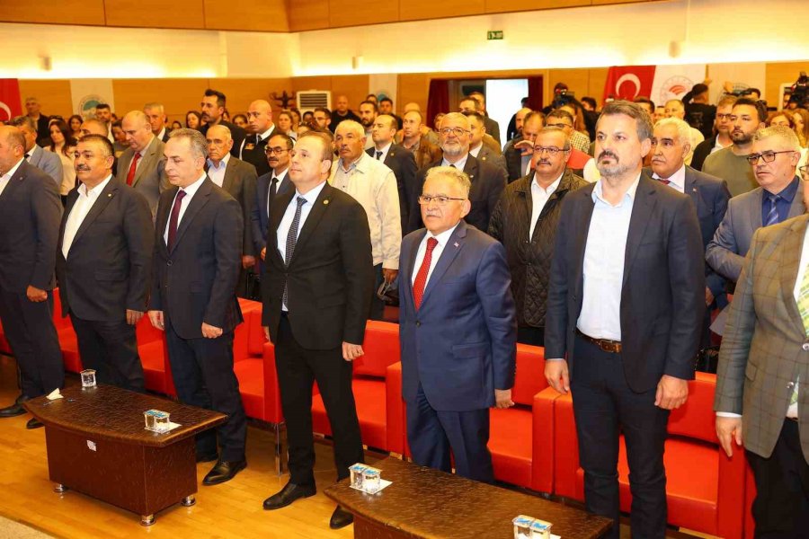 Başkan Büyükkılıç’tan Çiftçiye 18 Milyon Tl’lik 300 Ton Nohut Tohumu Desteği