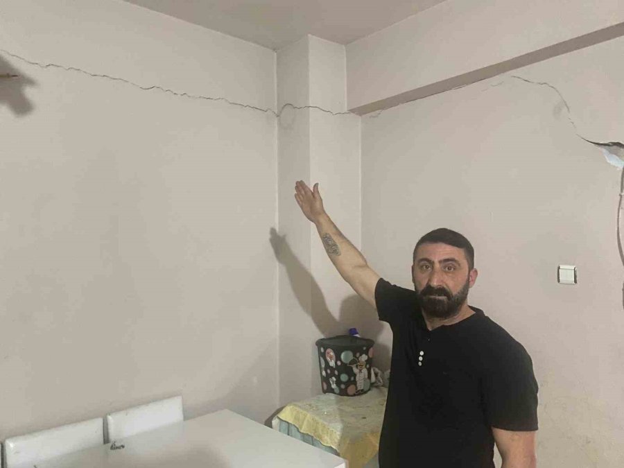 Tokat Depreminde Kayseri’deki Evde Hasar İddiası