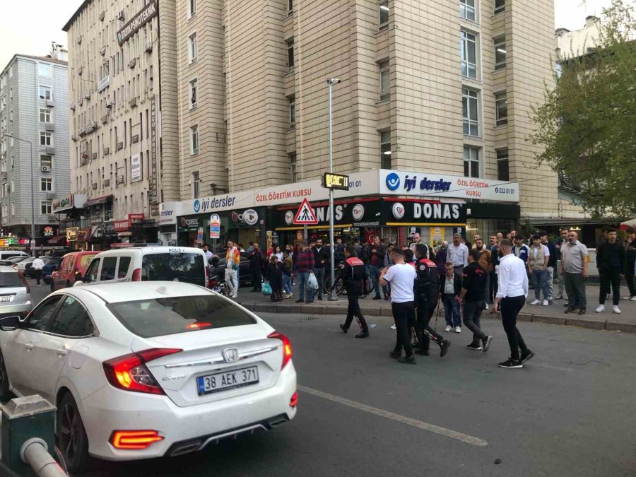 Kayseri’de Otopark Kavgası: 2 Yaralı