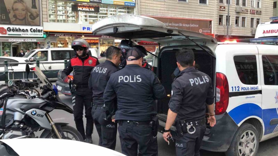 Kayseri’de Otopark Kavgası: 2 Yaralı