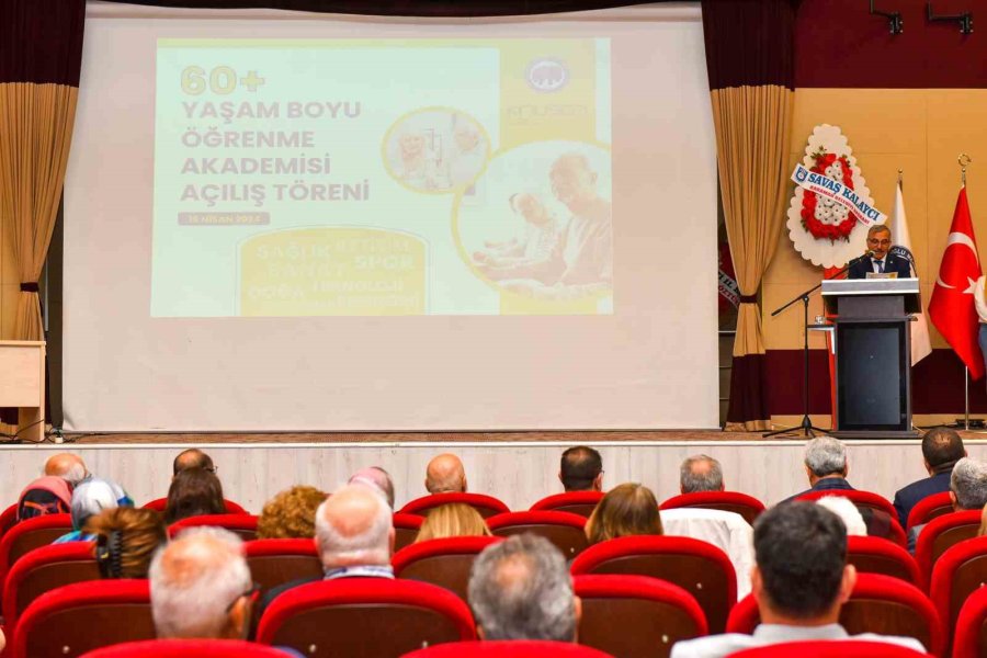 Kmü’de ‘60+ Yaşam Boyu Öğrenme Akademisi’ Başladı