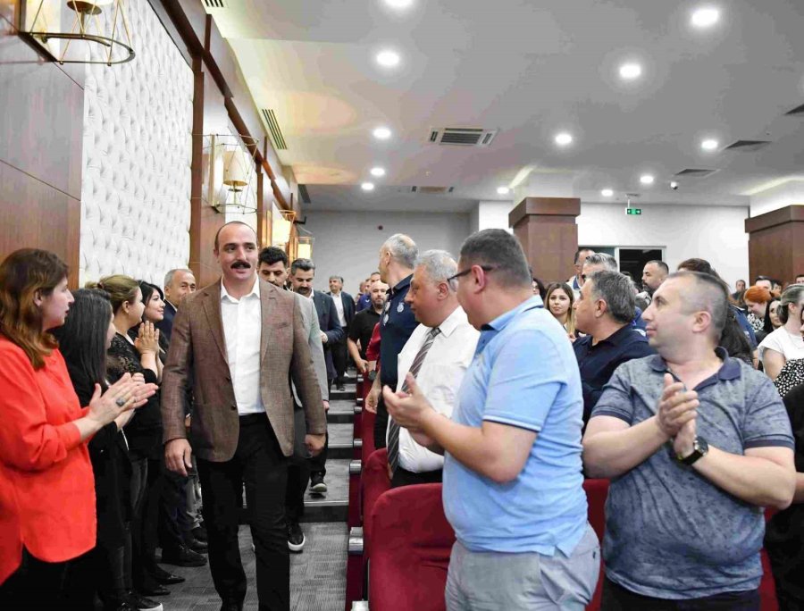 Başkan Kotan, "konyaaltı Halkına Birlikte Hizmet Edeceğiz”