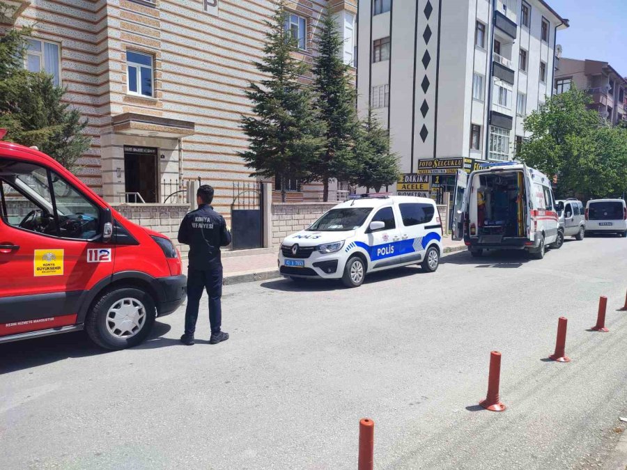 Tartıştığı Anneannesini Bıçaklayarak Ağır Yaraladı