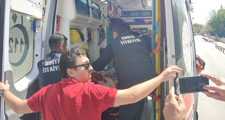 Tartıştığı Anneannesini Bıçaklayarak Ağır Yaraladı