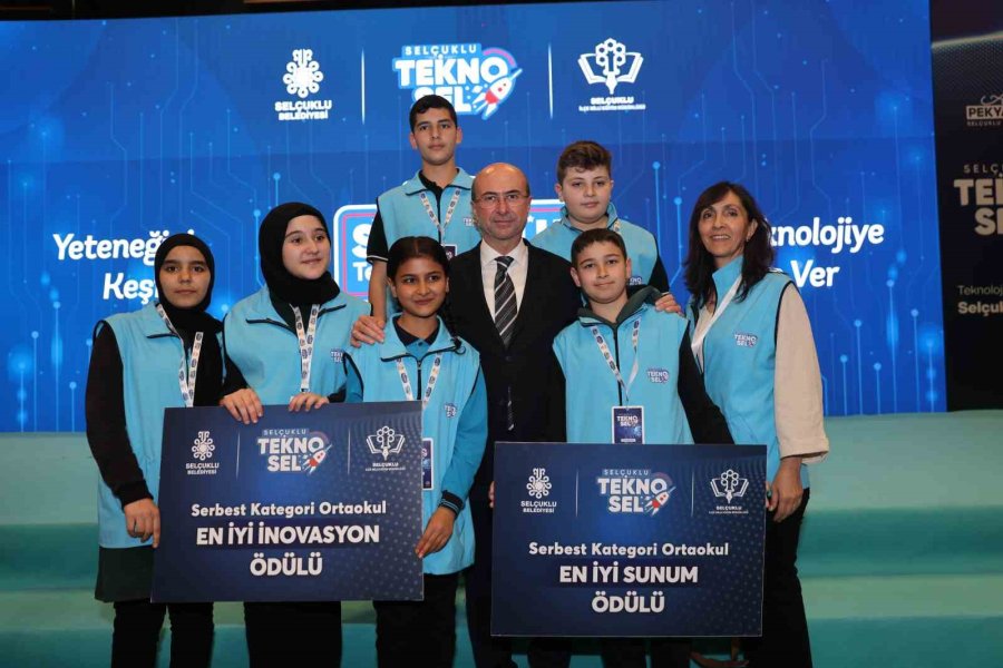 Geleceğin Teknoloji Liderleri Tekno-sel’de Ödüllerini Aldı