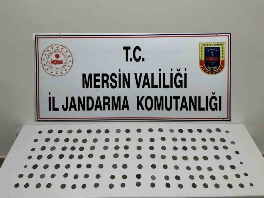 Çok Sayıda Tarihi Eser Ele Geçirildi, 2 Şüpheli Yakalandı