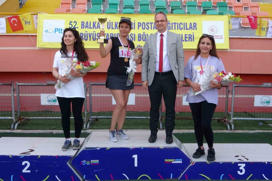 Postacılar, Mersin’de Yarıştı