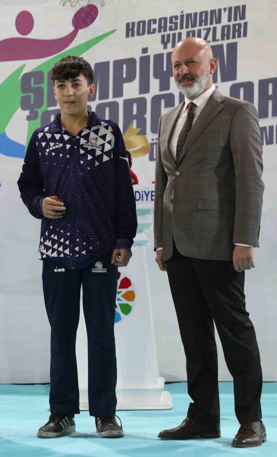 Başkan Çolakbayrakdar: "sporcularımızla Dünya Şampiyonluklarına Yelken Açıyoruz"