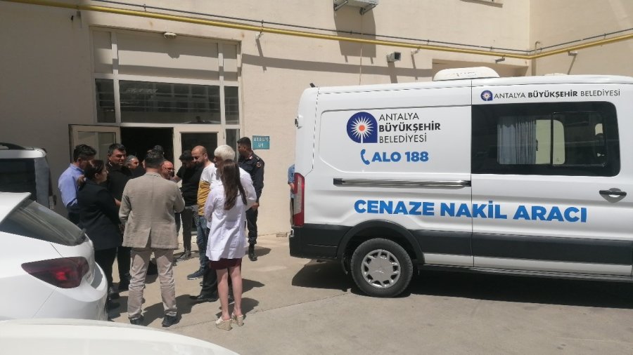 Tırın Çarptığı 15 Yaşındaki Çocuk Kurtarılamadı