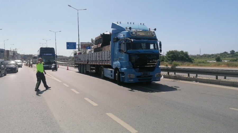 Tırın Çarptığı 15 Yaşındaki Çocuk Kurtarılamadı