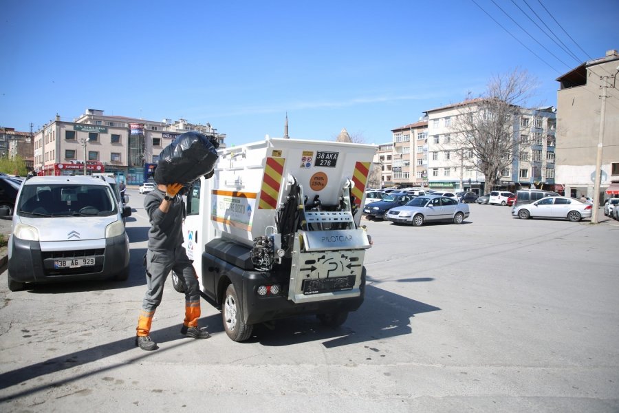 Melikgazi Ab Fonu İle Elektrikli Çöp Toplama Aracı Satın Aldı