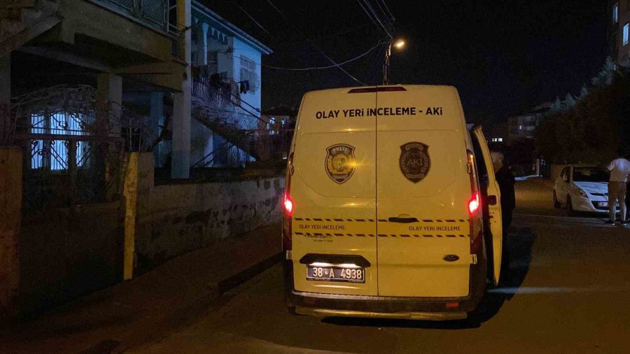 İstemeye Gittiği Kızın Abisini Silahla Vurdu