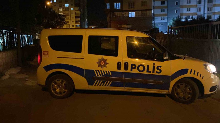 İstemeye Gittiği Kızın Abisini Silahla Vurdu