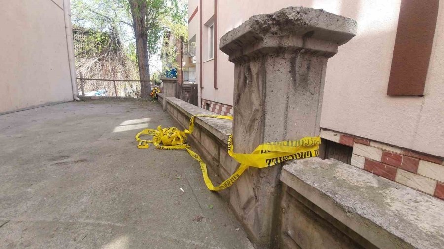 Tartıştığı Yabancı Uyruklu Şahsı Öldüren Adam Tutuklandı