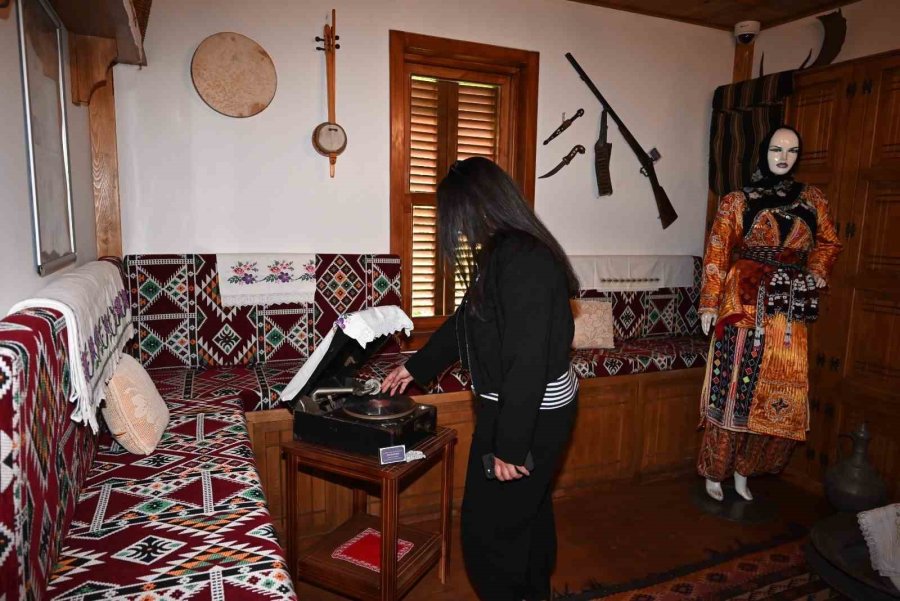 Kemer’in İlk Kültür Evi Açılıyor