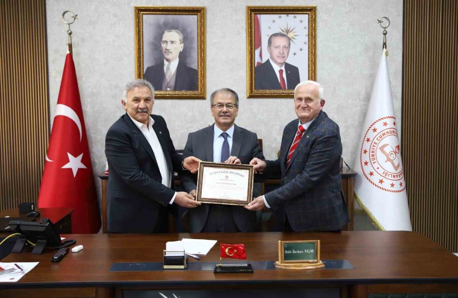 Niğde’deki Okullarda Tuz Ve Şeker Kullanımı Konusunda Eğitimler Verilecek