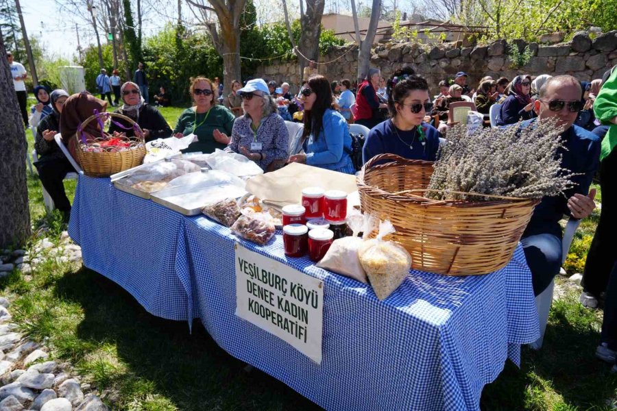Niğde’de Asırlık Gelenek ’helva Şenliği’