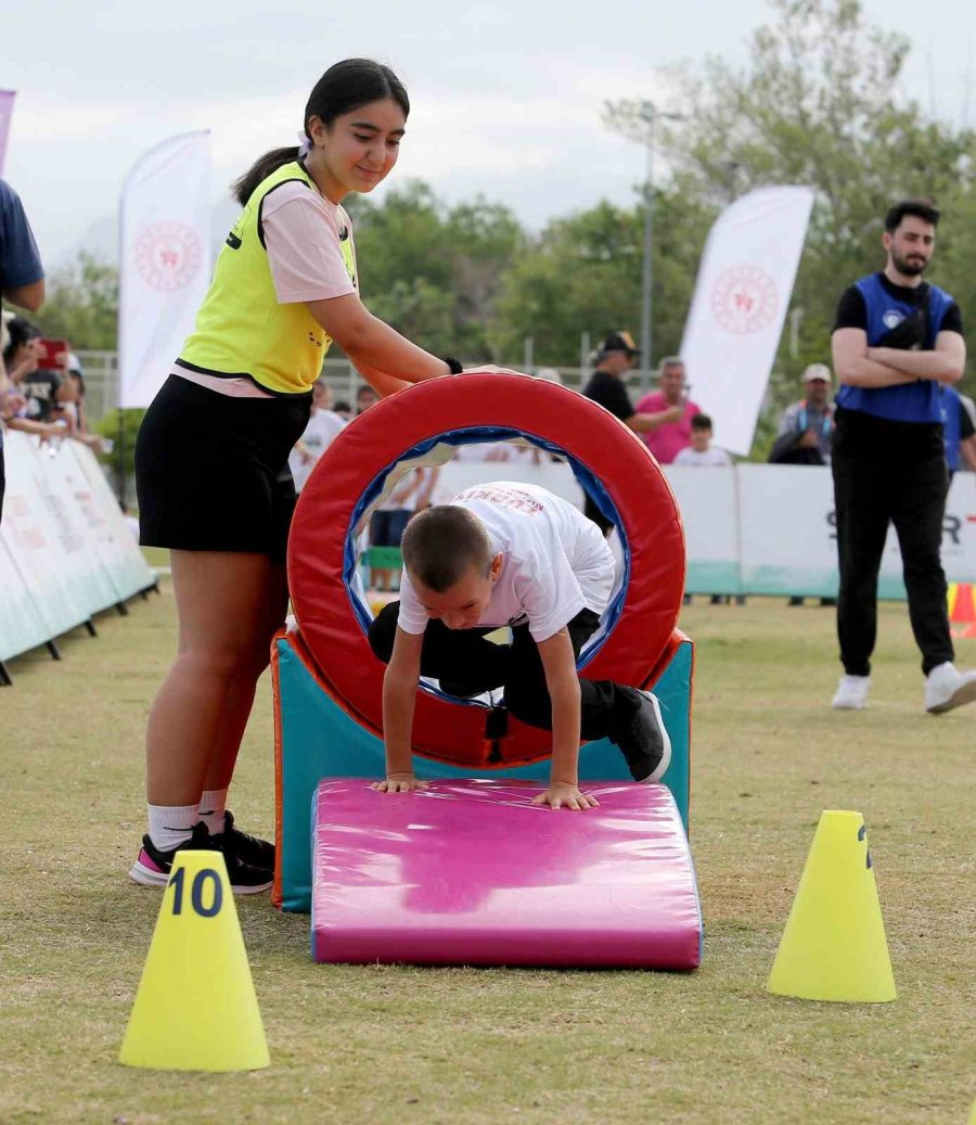 ’çocuk Atletizm Şenliği’ Antalya’da Yapıldı
