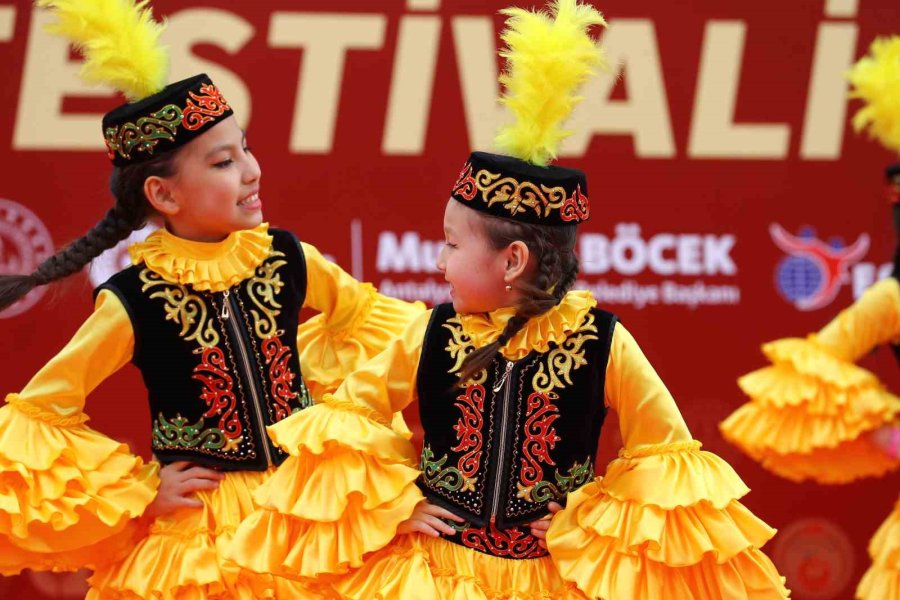 Antalya’da 23 Nisan Coşkusu Başladı