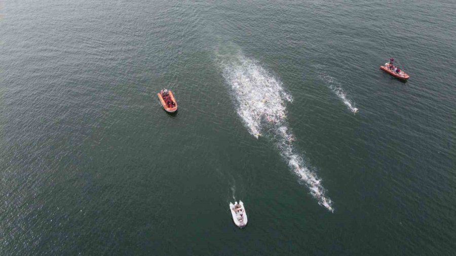 Mersin’de Avrupa Triatlon Genç Kadınlar Ve Genç Erkekler Kupası Yapıldı