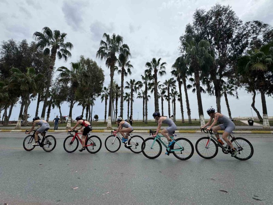 Mersin’de Avrupa Triatlon Genç Kadınlar Ve Genç Erkekler Kupası Yapıldı