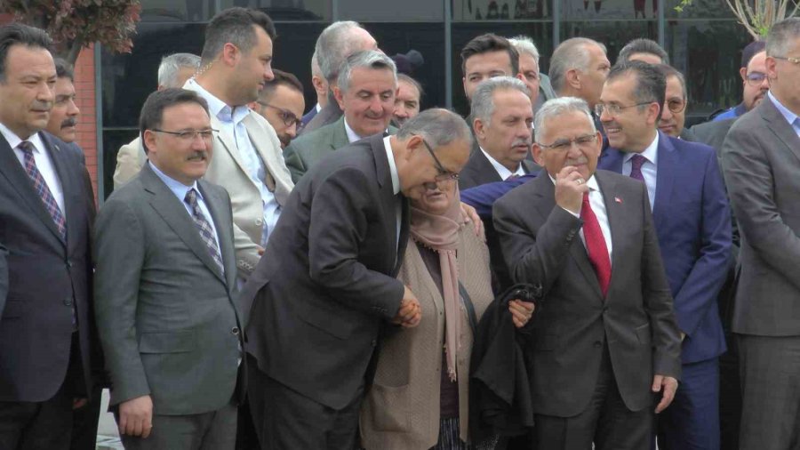 Bakan Özhaseki: “bu Coğrafyada Yaşamanın Bedeli Güçlü Olmak”