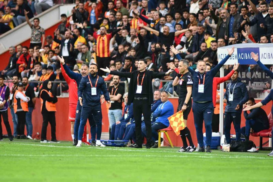 Trendyol Süper Lig: Kayserispor: 0 - Trabzonspor: 1 (maç Devam Ediyor)