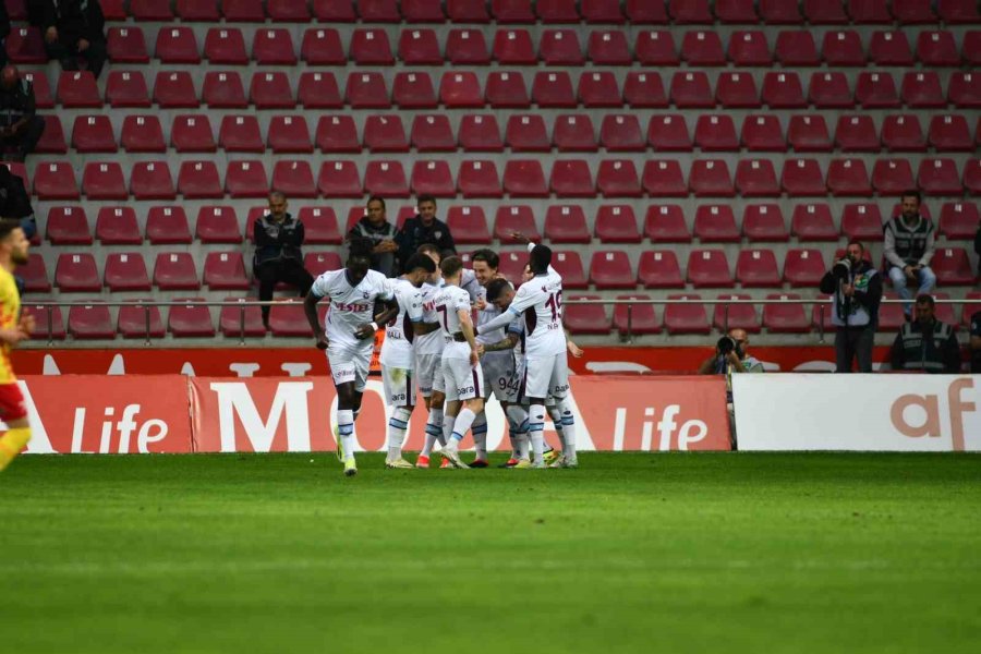Trendyol Süper Lig: Kayserispor: 0 - Trabzonspor: 1 (maç Devam Ediyor)